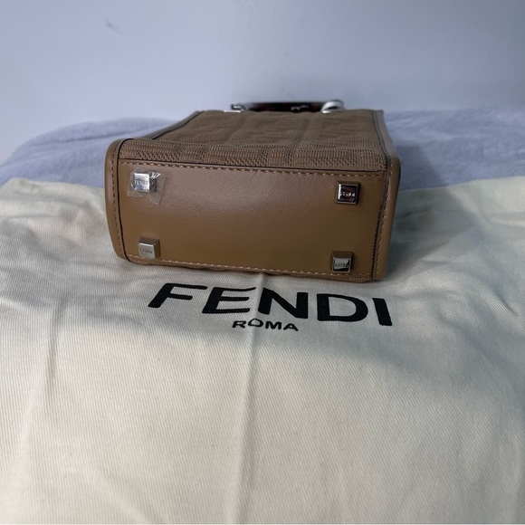 SOLD Authentic Fendi mini sunshine shopper - Picture 4 of 8